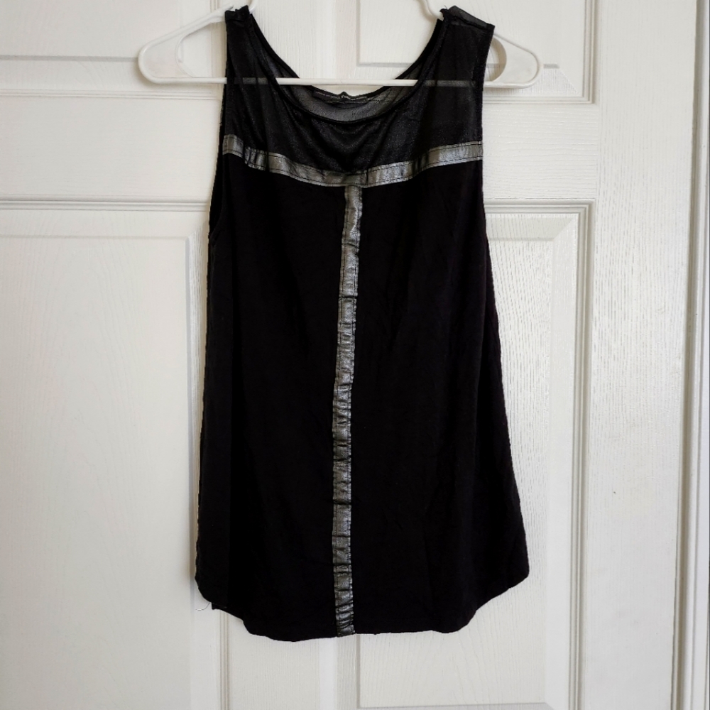 Yuni Los Angeles  mesh detail black tank